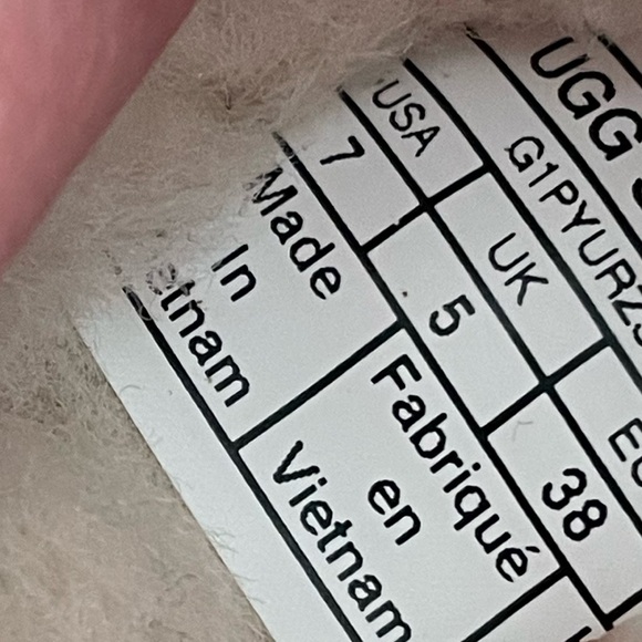 UGG Women’s Tazz Suede Slippers - Picture 2 of 4